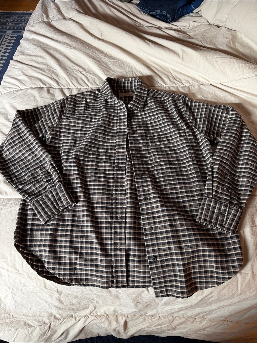 Everlane Black and Gray Plaid Button-Down Shirt